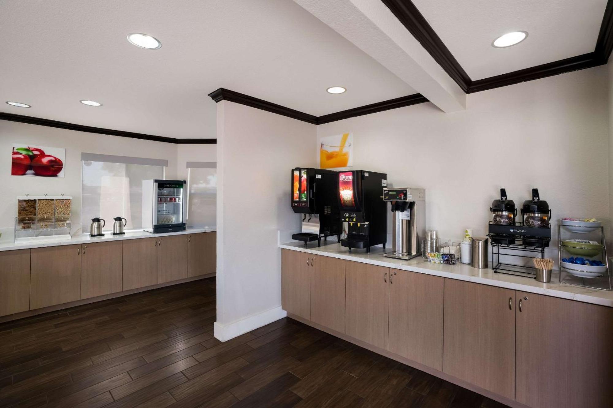 Quality Inn Elk Grove-סקרמנטו מראה חיצוני תמונה