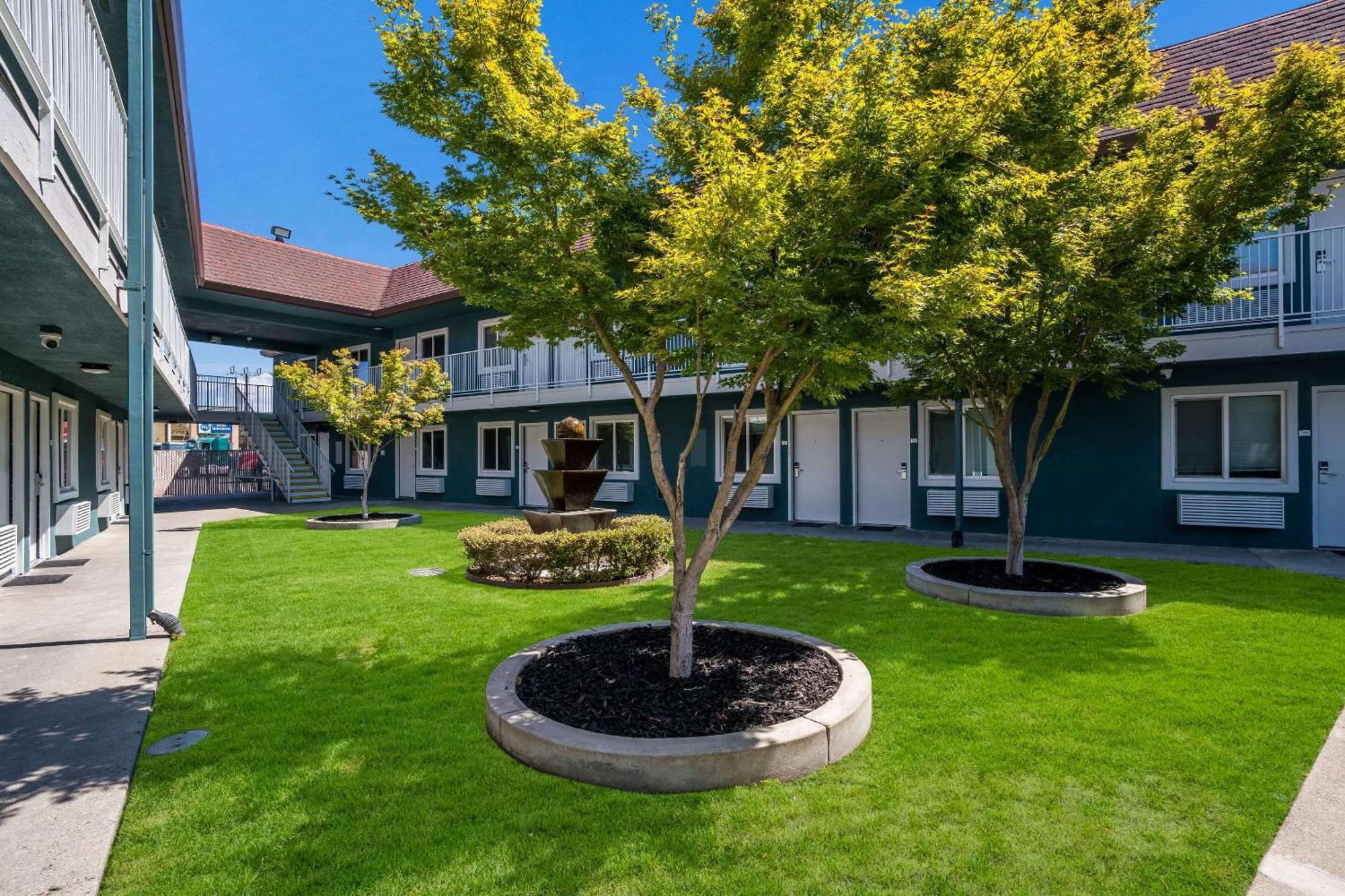 Quality Inn Elk Grove-סקרמנטו מראה חיצוני תמונה